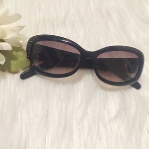 🕶🖤Vera Wang sunglasses 🕶🖤